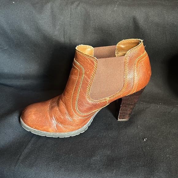 Born Of Concept Block Heeled Ankle Booties Brown Leather Chelsea Boot Size 8 - Picture 8 of 13